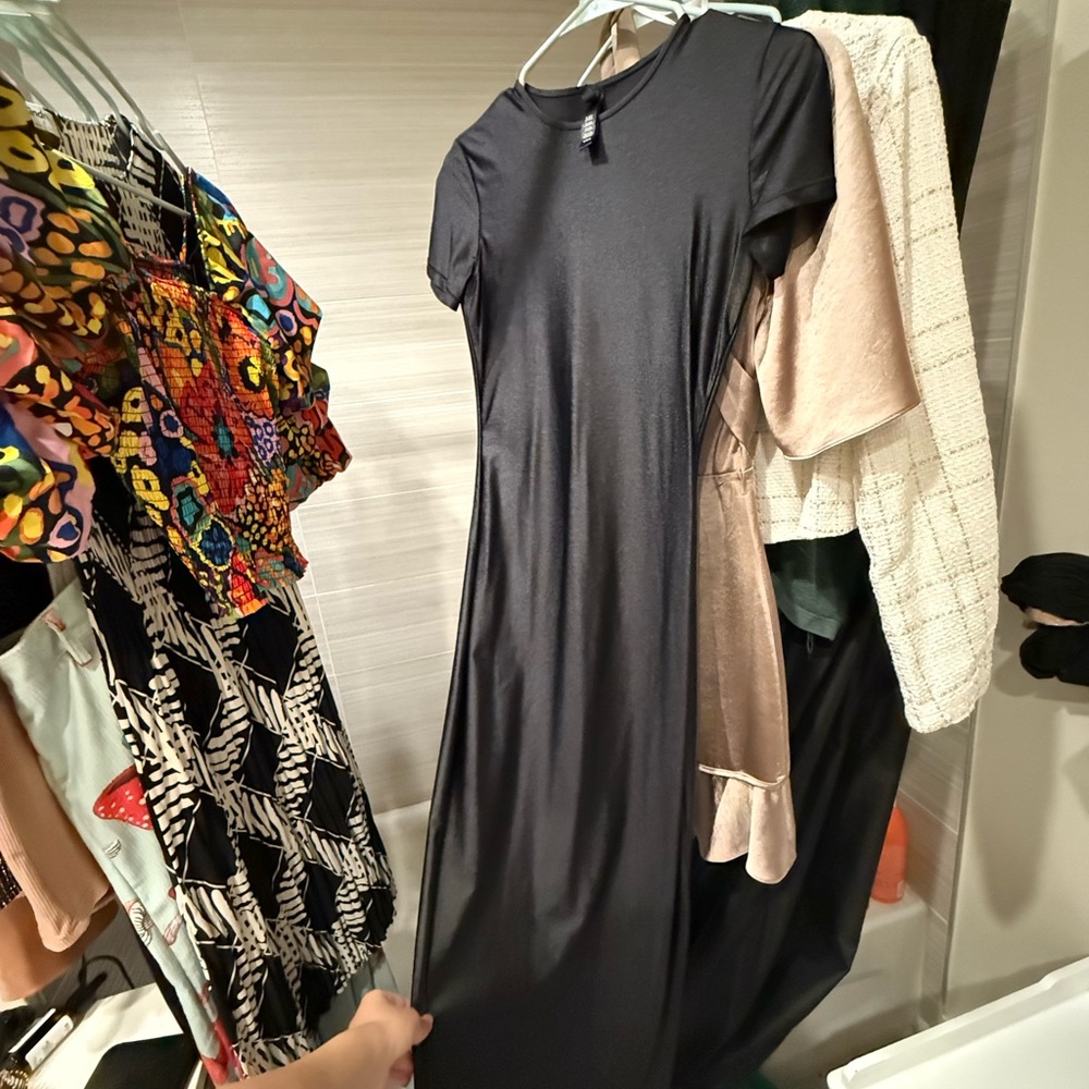 Elegant Black Maxi Dress